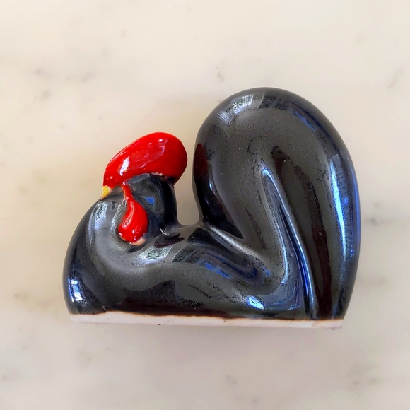 NWOT. Vintage Handmade Porcelain Ceramic Rooster. - Picture 2 of 5